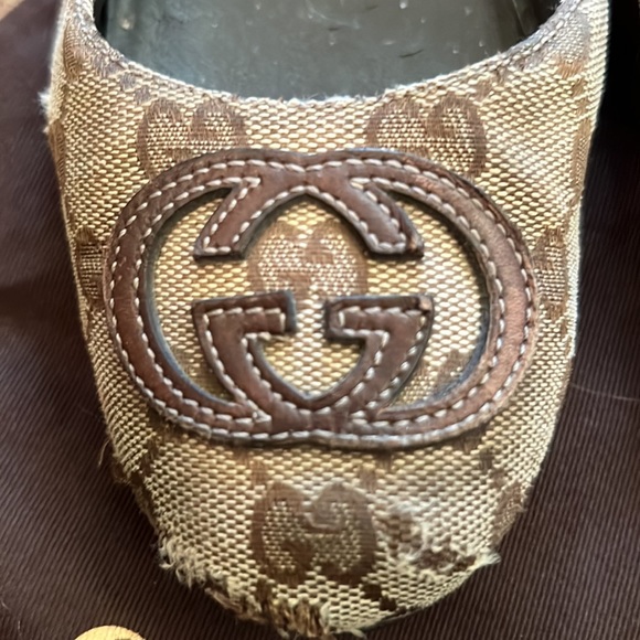 Gucci Authentic Vintage Flats🔥 - Picture 6 of 15